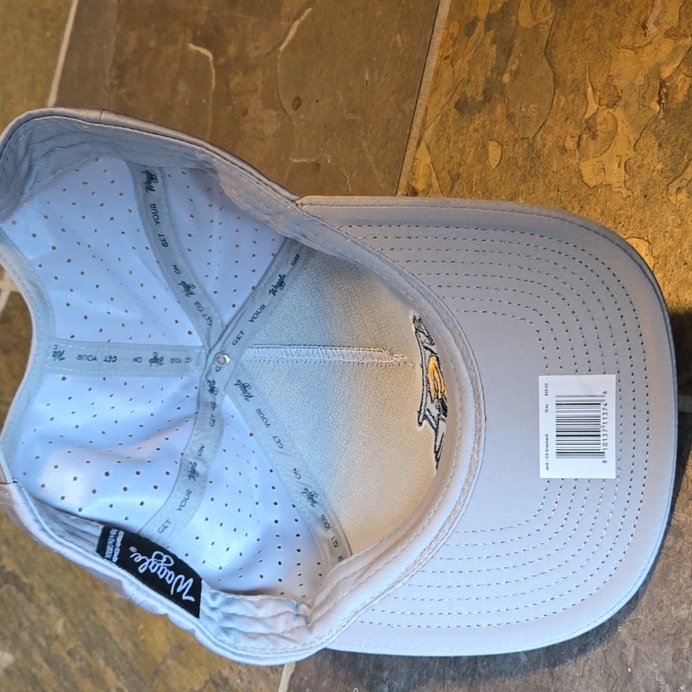 Waggle Snapback Hat - Picture 3 of 4